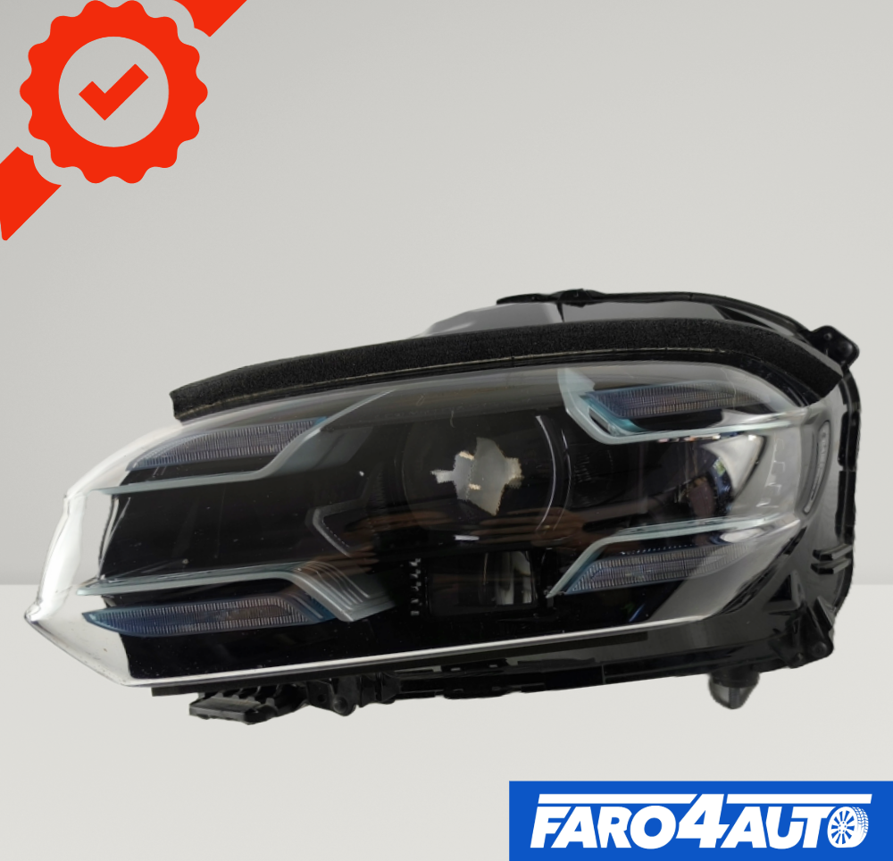 PORSCHE TAYCAN, CÔTÉ GAUCHE FULL LED MATRIX PHARE